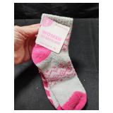 2 PK Cozy Socks 4/10