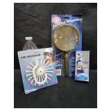 Magnifier, Light Tie, Hanger