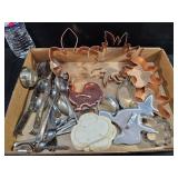 Silverware & Cookie Cutters Flat D