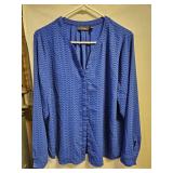 APT 9 Button Up Used SZ XL
