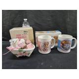 Bear Mugs & Decor
