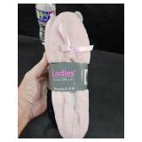 2 Pair Ladies Slippers Pnk & Blk SZ 5/6