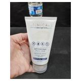 Detoxifying Facial Scrub