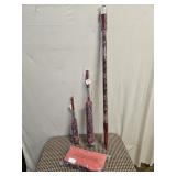 2 Dusters, Cloths & Replacement Handle