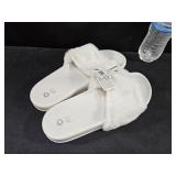 Gap Slipper Sandles 10/11
