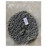 Chain, Hooks at each end