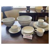 16 pc. USA Dishes, Mixing Bowls