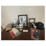 2 Framed Golf Prints & Dï¿½cor, Fishing Statue