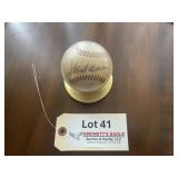 Signed Baseball ï¿½ Hank Aaron