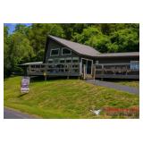 Cabin #7 5BR 2.5 BA 1600 sqft.