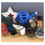 Collectors lot, roosters, etc