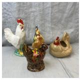4 ceramic roosters/chickens