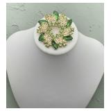 Emerald crystal teardrop wreath brooch