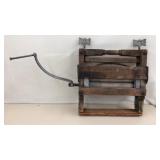 Vintage Lovells Clothes Ringer