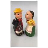 Vintage Kissing Couple Salt & Pepper Set 4.5'