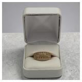 10K Heart diamond band ring 4.2 g
