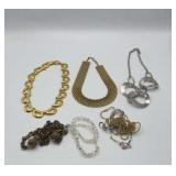 Necklace lot-hollywood regency etc