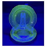 5 hazel atlas Florentine uranium glass plates