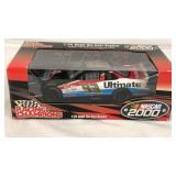 NEW Die Cast Nascar 2000 Race Car 1:24