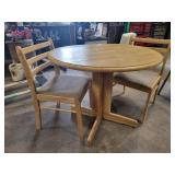 Round Table with 2 chairs
