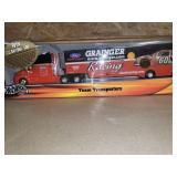 1:64 Die Cast Truck & Trailer - Unopened
