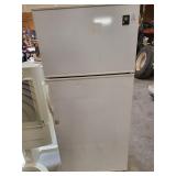 Dorm Size Refrigerator/Freezer