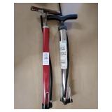 2 manual Tire Pumps