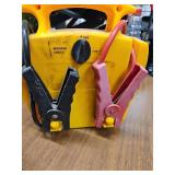 Portable 12V Auto Jump Start/ Booster with light