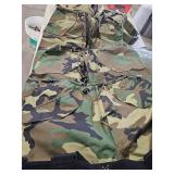 3 Pairs BDU Camo Gortex pants with 1 pair liners