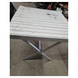 Square camp table with bag