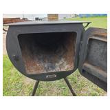 Camp Stove w/ stove pipe