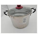 Stock pot with lid