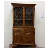 VINTAGE EARLY AMERICAN ETHAN ALLEN MAPLE STEPBACK VINTAGE EARLY AMERICAN ETHAN ALLEN MAPLE STEPBACK
