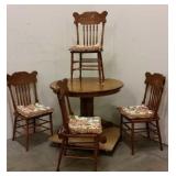 OAK DINING TABLE W/ PRESSED-BACK CHAIRS