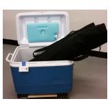 RUBBERMAID COOLER & (2) CAMPING CHAIRS RUBBERMAID COOLER & (2) CAMPING CHAIRS