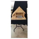 Lighted Wood Manger