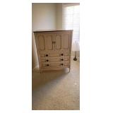 Drexel Gentleman's Chest