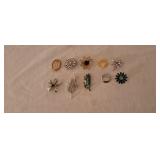 10 Brooches