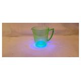 4 Cup Vaseline Glass Measuring Cup