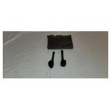 2 Vintahe Tobacco Pipes