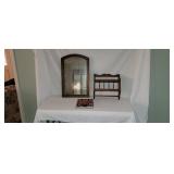 Mirror, Towel Rack, Hummel Book