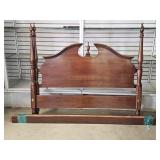 Knob Creek Mahogany Queen Size Poster Bed