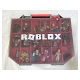 22 Roblox Figures and Case