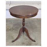 Mahogany Duncan Phyfe Drum Table