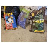New Fertilizer, Lava Rock & Ice Melter Plus