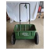 Scott's AccuGreen 2000 Seeder