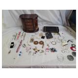 Watches, Fashion Jewelry, Jewelry Boxes