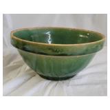 Hull Pottery Green 11" Utility Bowl