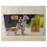 NIB 1997 Star Wars The Power of the Force Figure