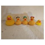 5 Rubber Ducks